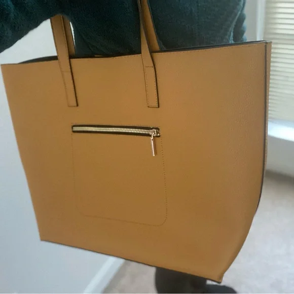 Primark Faux Leather Tote Bag - Picture 4 of 11